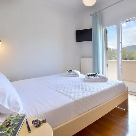 Bella Dassia Dafníla