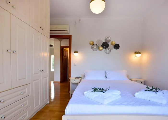 Bella Dassia Case de vacanță Dafnila