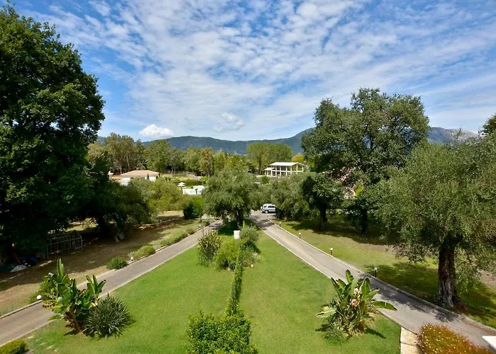 Bella Dassia Case de vacanță Dafnila