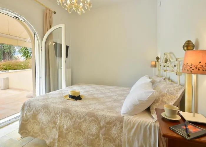 Bella Dassia Case de vacanță Dafnila